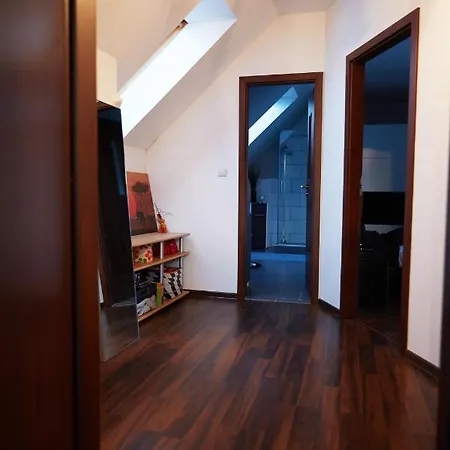 Nyaraló House Jana Murányalja